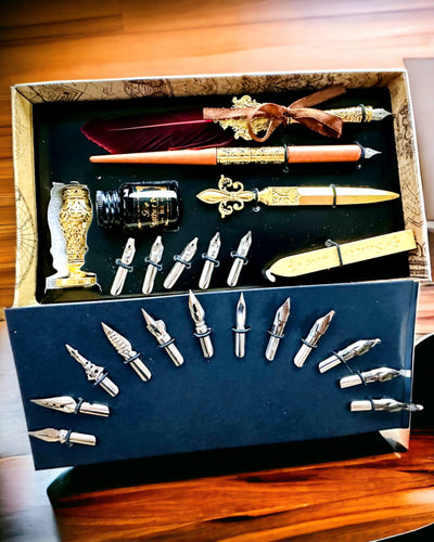 Exclusieve Kalligrafieset, vulpen om te dopen en inktset, personalisatie met gravure