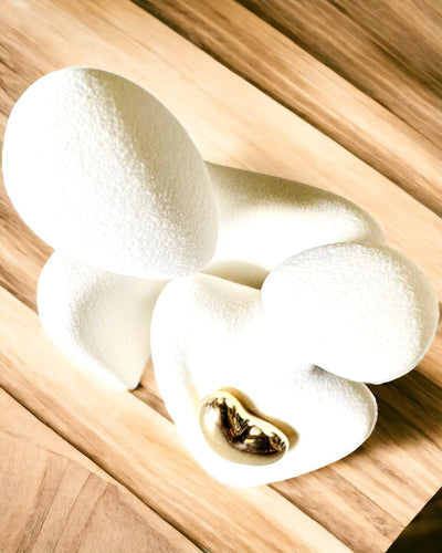 "Amour dans le cœur – Figurines Familiales en Céramique", possibilité de personnalisation par gravure