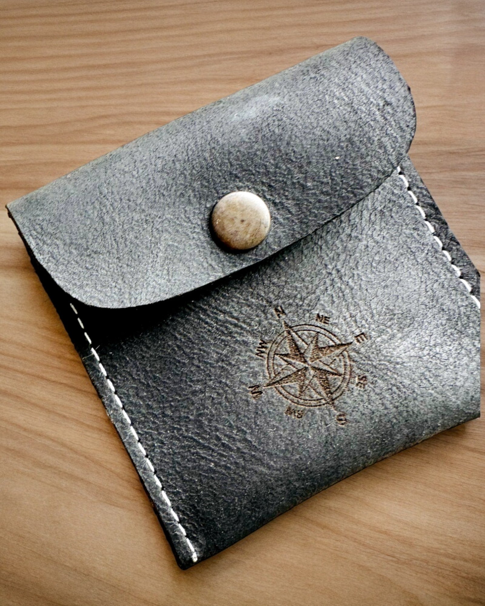 Étui pour montre de poche ou boussole "Voyageur" - possibilité de personnalisation avec gravure