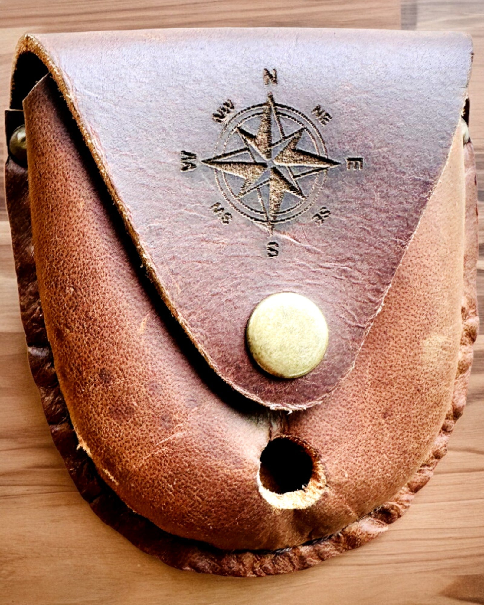 Lederetui "Entdecker" - für Kompaktkompass oder Taschenuhr - Personalisierung mit Gravur möglich