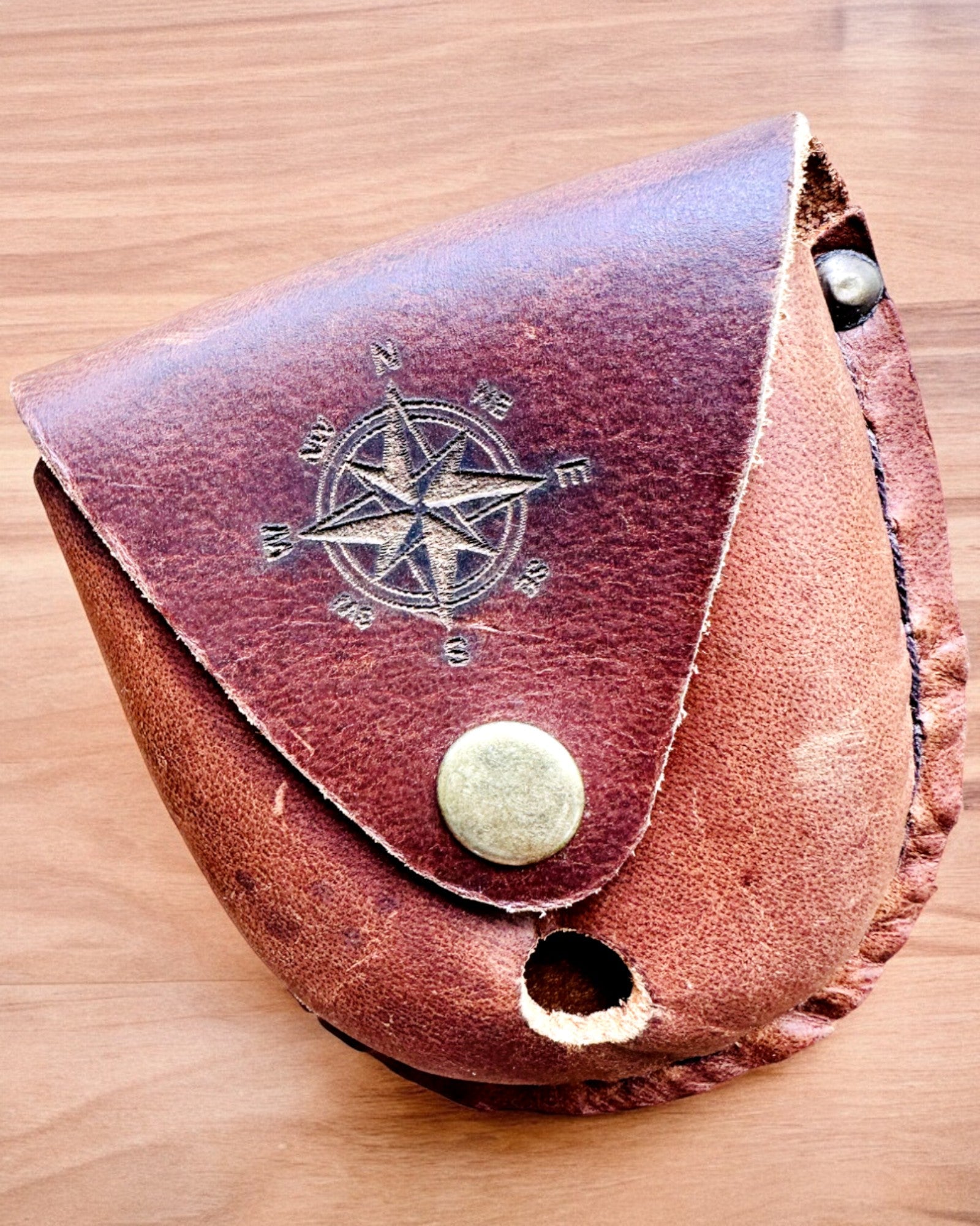 Lederetui "Entdecker" - für Kompaktkompass oder Taschenuhr - Personalisierung mit Gravur möglich