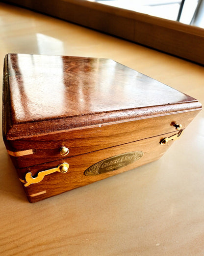 Grand Coffret en Bois pour Boussole "Gilbert & Sons" avec Possibilité de Gravure