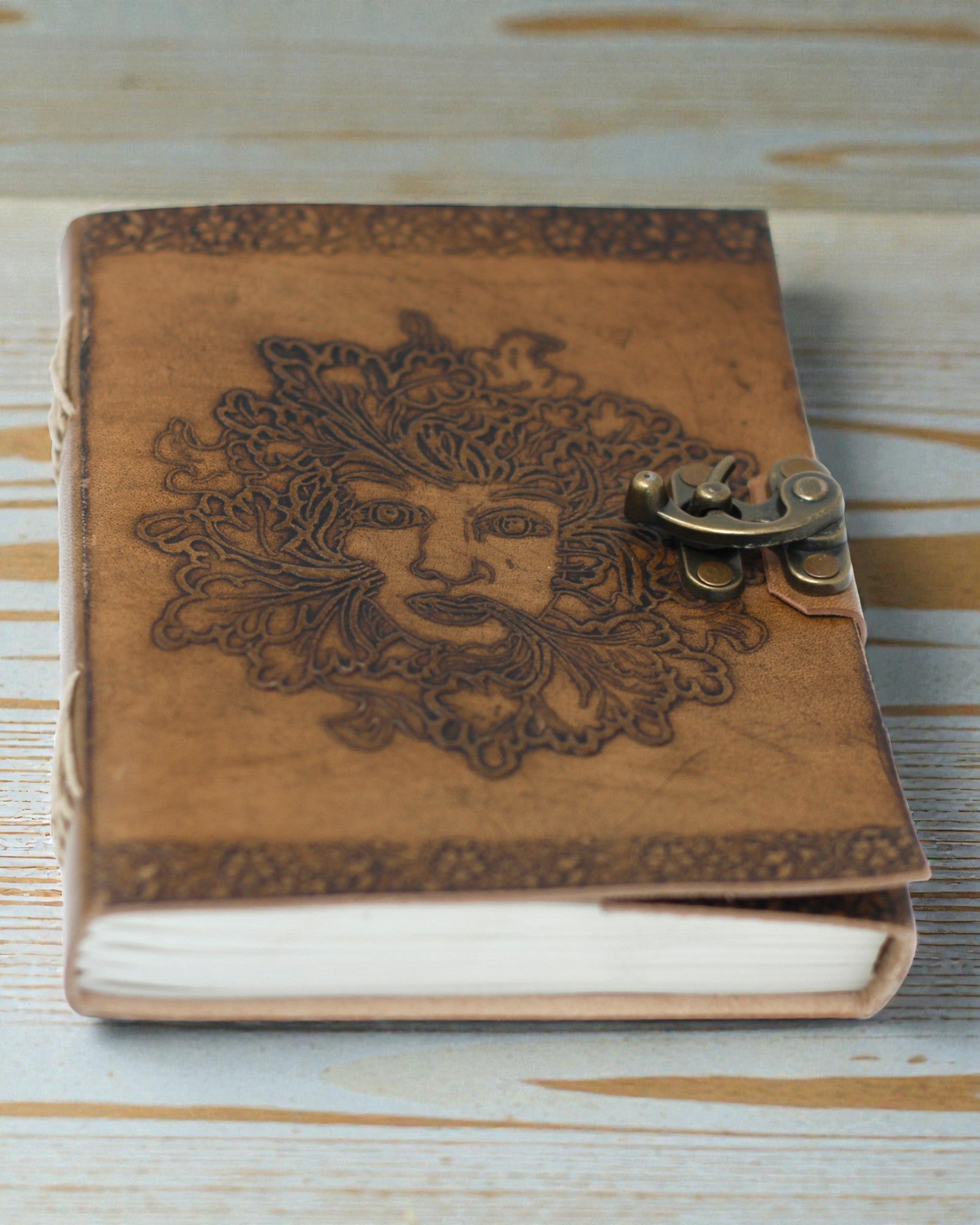 Carnet Greenman en cuir (20x15 cm)