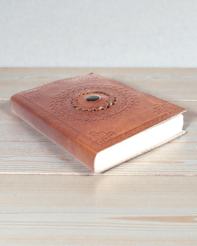 Umbra Mandala – Carnet en cuir avec onyx noir