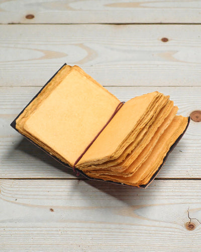 Dies Bona – Leren notitieboek Niet elke dag hoeft goed te zijn