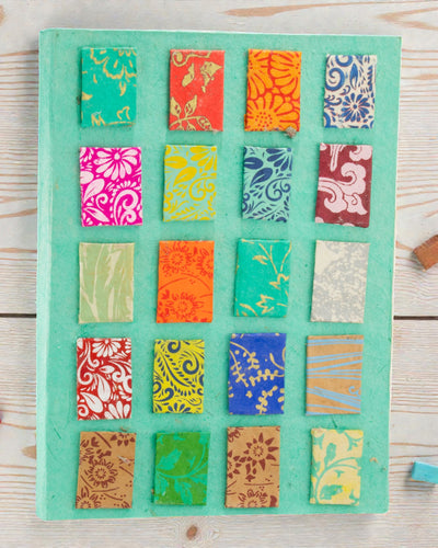 Carnet Lokta à petits carreaux – Grand format (21x15cm) – 45 feuilles – Avec marque-notes – Bleu sarcelle