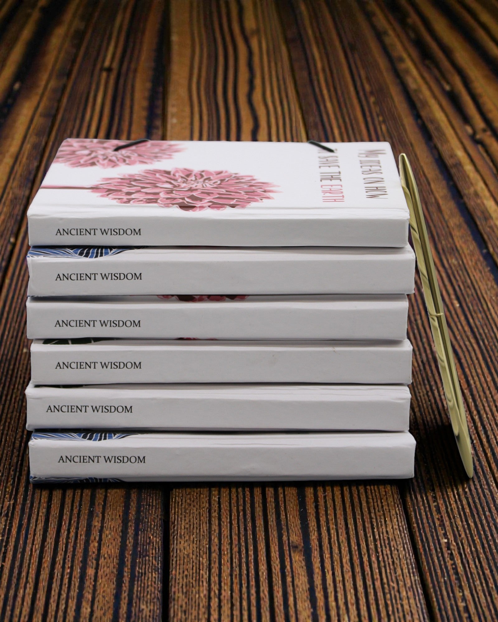 Flowers Together – mały notatnik z paskiem i guzikiem kokosowym 18 × 12,5 cm, 200 stron