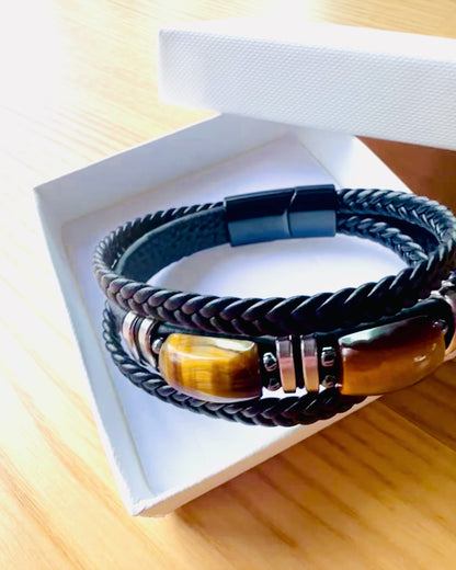 Personalisierbares Geschenkarmband „Tigerauge”