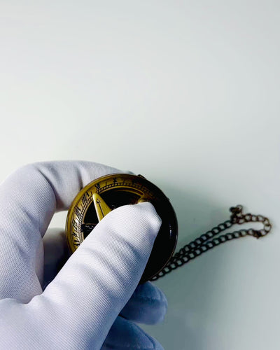 Reizigerskompas met gravure, personalisatie – Handwerk van Indiase Ambachtslieden