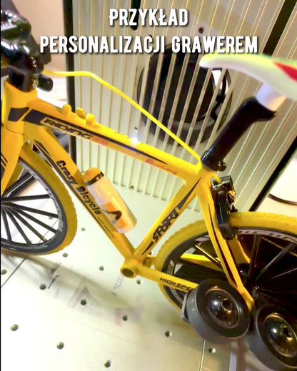 Modèle Miniature Métallique Vélo Rouge "SpeedMaster" personnalisation par gravure pour cadeau, 2 variantes de couleur