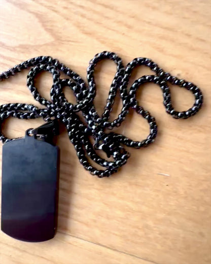 Halskette für Herren Elegante Kraft - Personalisierung mit Gravur als Geschenk