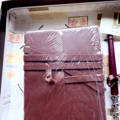 Exclusive calligraphy set with notebook