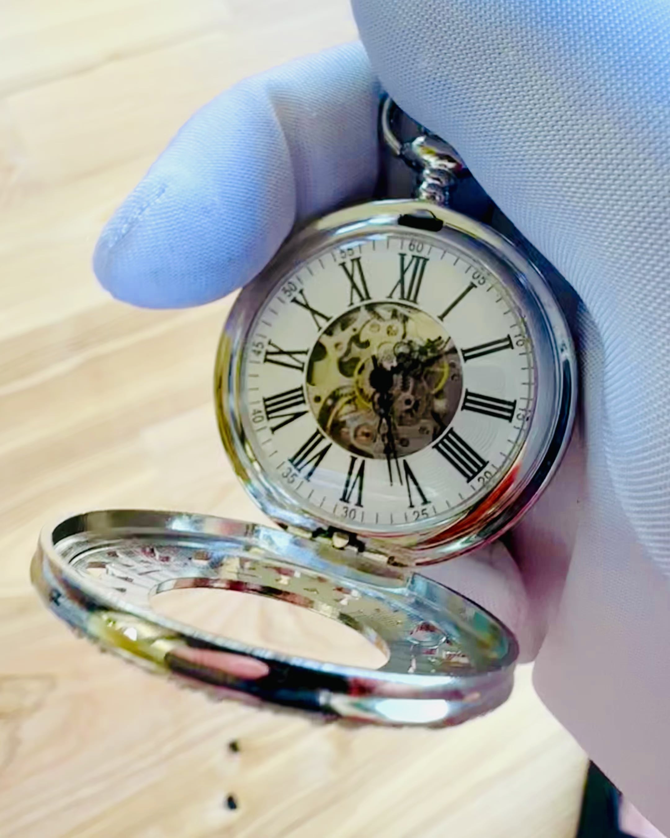 Silver pocket watch "Vintage Elegance" with personalization option by engraving