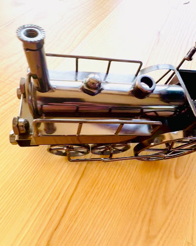 Locomotief van ijzer "Retro Express" – decoratie, model, handgemaakt met de mogelijkheid tot graveren als cadeau