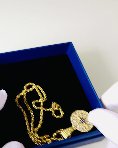 Ketting met Kompas Hanger in Glamour Stijl met Zirkonia voor Vrouwen en Mannen - 2 varianten om uit te kiezen, personalisatie met gravure als cadeau