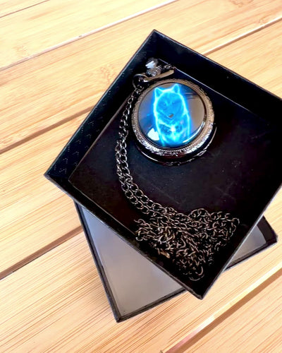 Lunar Wolf Pocket Watch – Moon Wolf Clock, customizable with engraving for a gift
