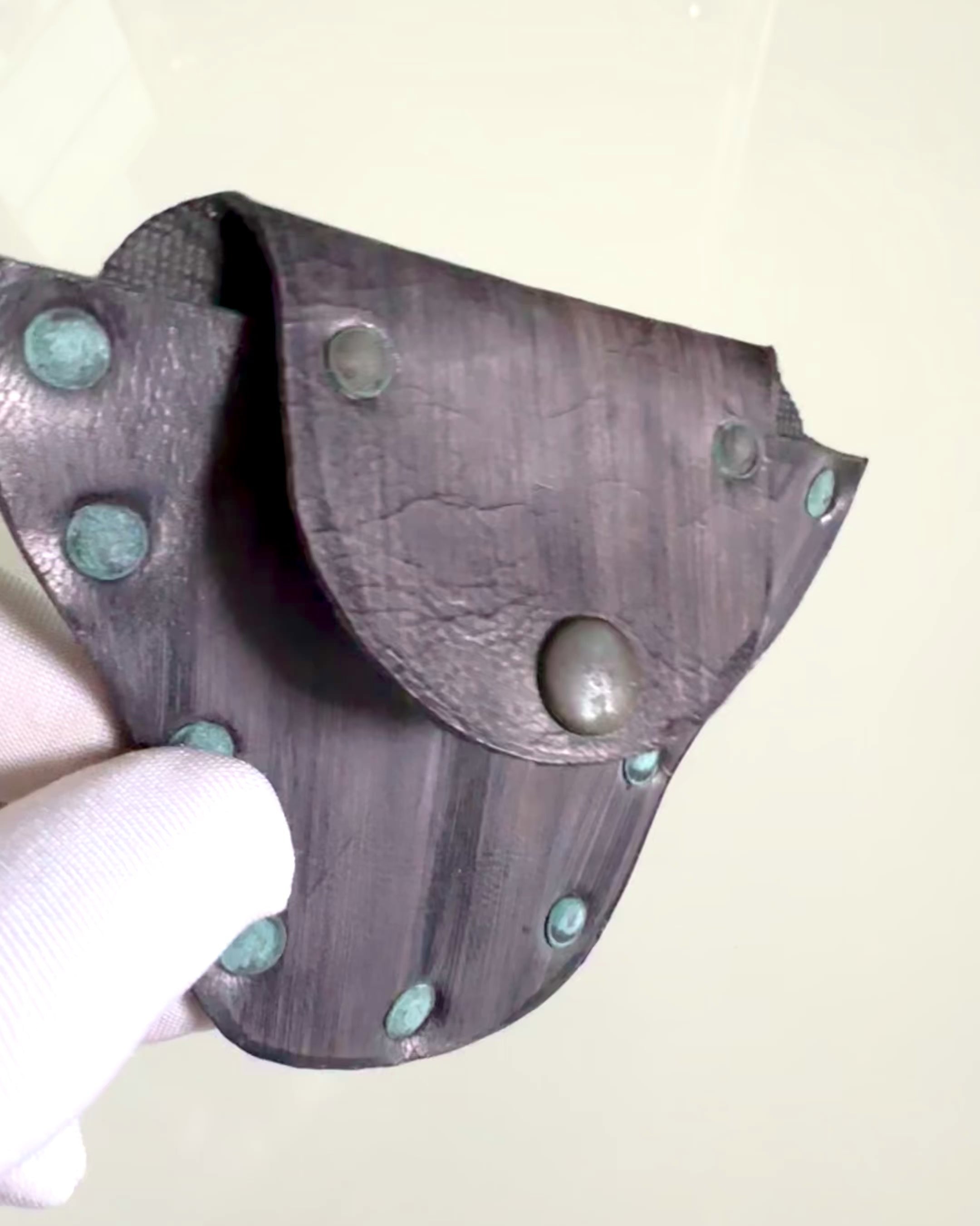 "Skrytka Leśnego Skrzata" - Handcrafted Small Leather Pouch