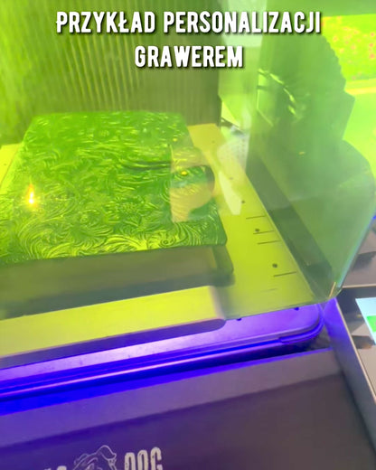 Carnet en Cuir Vintage « Floralis » – embossé à la main, 400 pages, possibilité de gravure, 2 variantes