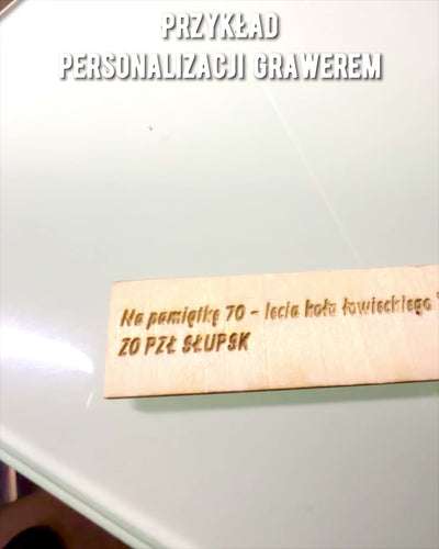 Koninklijke Adelaar – Decoratief Beeldje van Hars met Gravure Optie