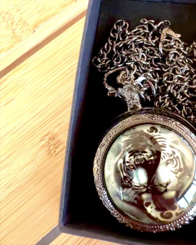 Montre de poche "Tygrysia Elegancja" en acier inoxydable avec option de gravure pour cadeau