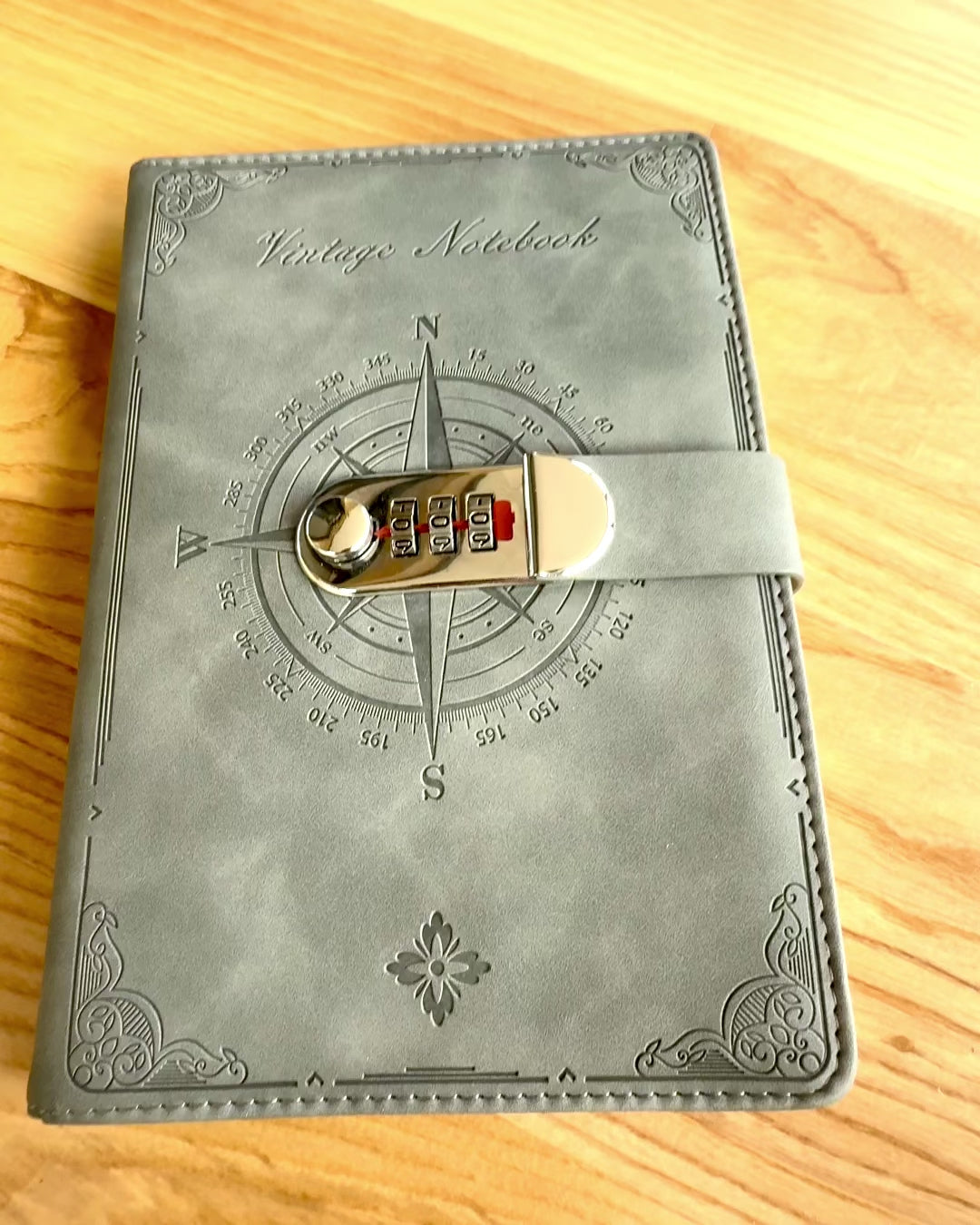 Carnet Secret A5 Vintage avec verrouillage par code - Choisissez Votre Style, personnalisation par gravure pour cadeau