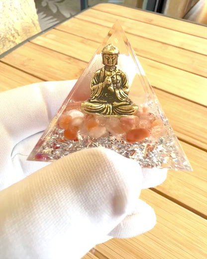 Pyramide Énergétique "Méditation de la Paix" avec Pierres Précieuses