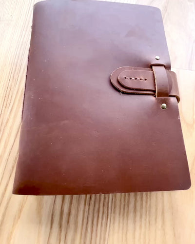 Premium Notebook "RetroNotes" – Elegant Genuine Leather Notebook - 200 pages, 120g, notebook, sketchbook, brown color, engraving personalization