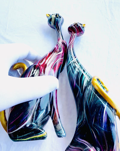 "Koci Eleganci" - Set Decoratieve Beelden van Hars met de mogelijkheid tot personalisatie met gravure