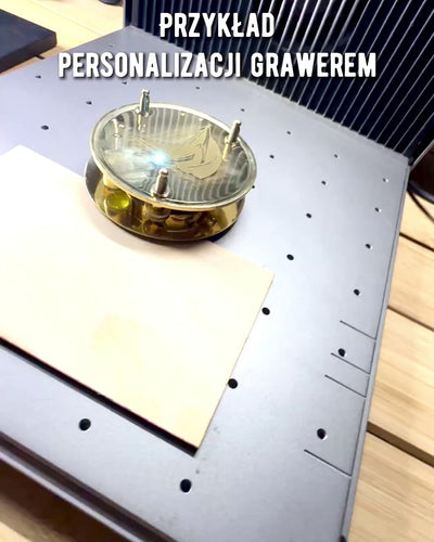 Kapiteins Kompas Explorer 2 – mogelijkheid voor gepersonaliseerde gravure als cadeau, beschikbaar in 2 kleurvarianten