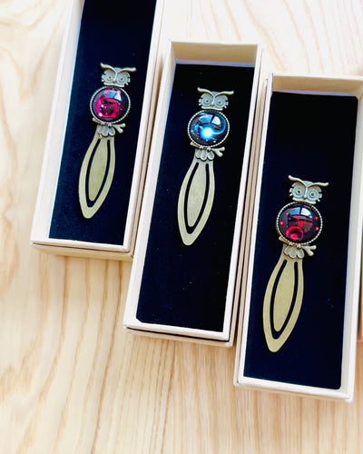 Marque-page "Chouette avec Constellations" - 12 variantes au choix, personnalisation par gravure