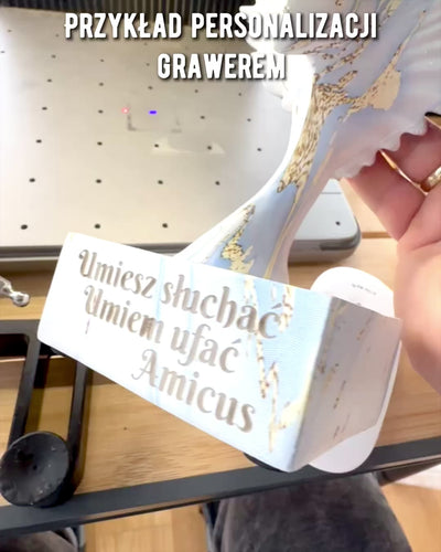 Elegante Engelvleugelfiguur 33 cm hoog – "Gevleugelde Wachters", mogelijkheid tot personalisatie met gravure als cadeau, personalisatie, 3 kleuropties