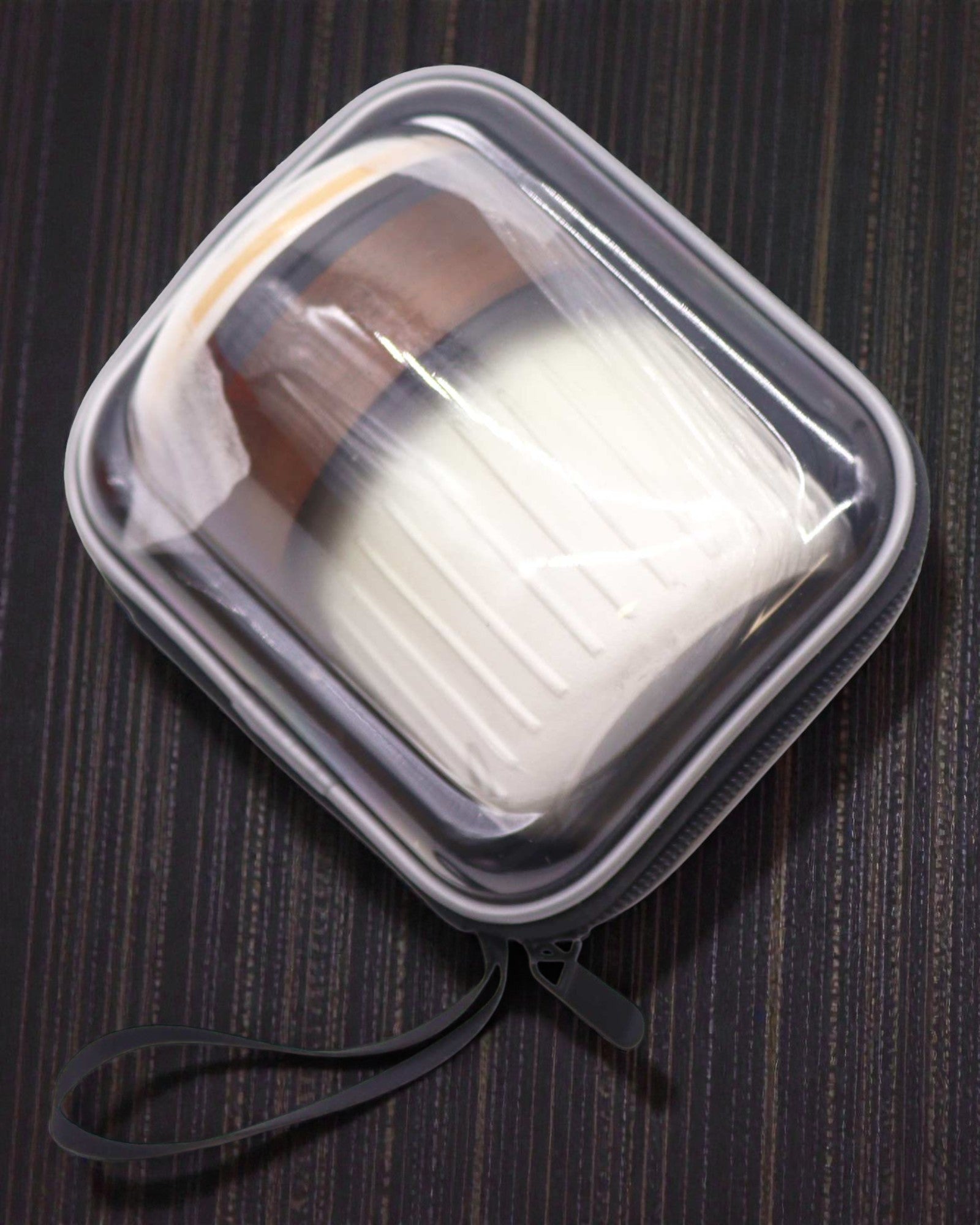 Reis van drie vrienden – Toeristische keramische set met theepot en 3 kopjes